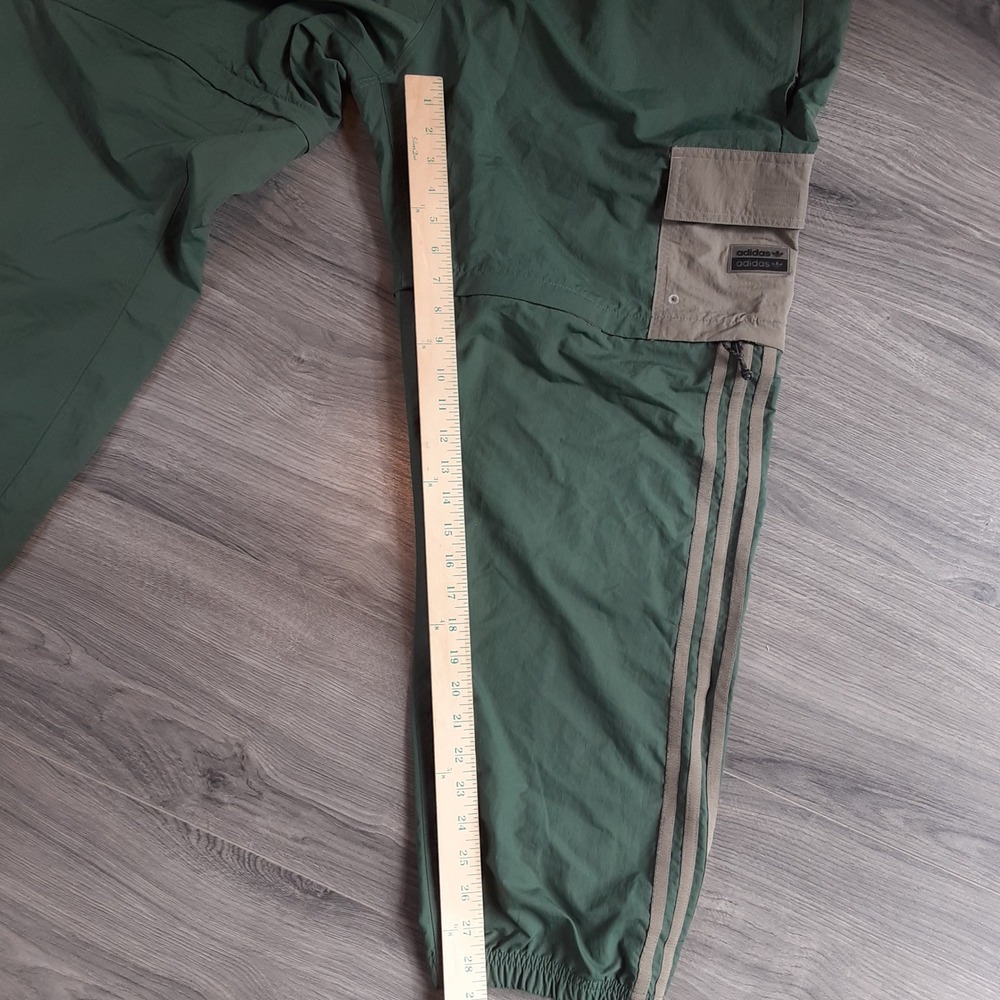 Adidas Originals Mens Convertible Cargo Track Pants Sage Green Zip Off XL - Picture 6 of 15